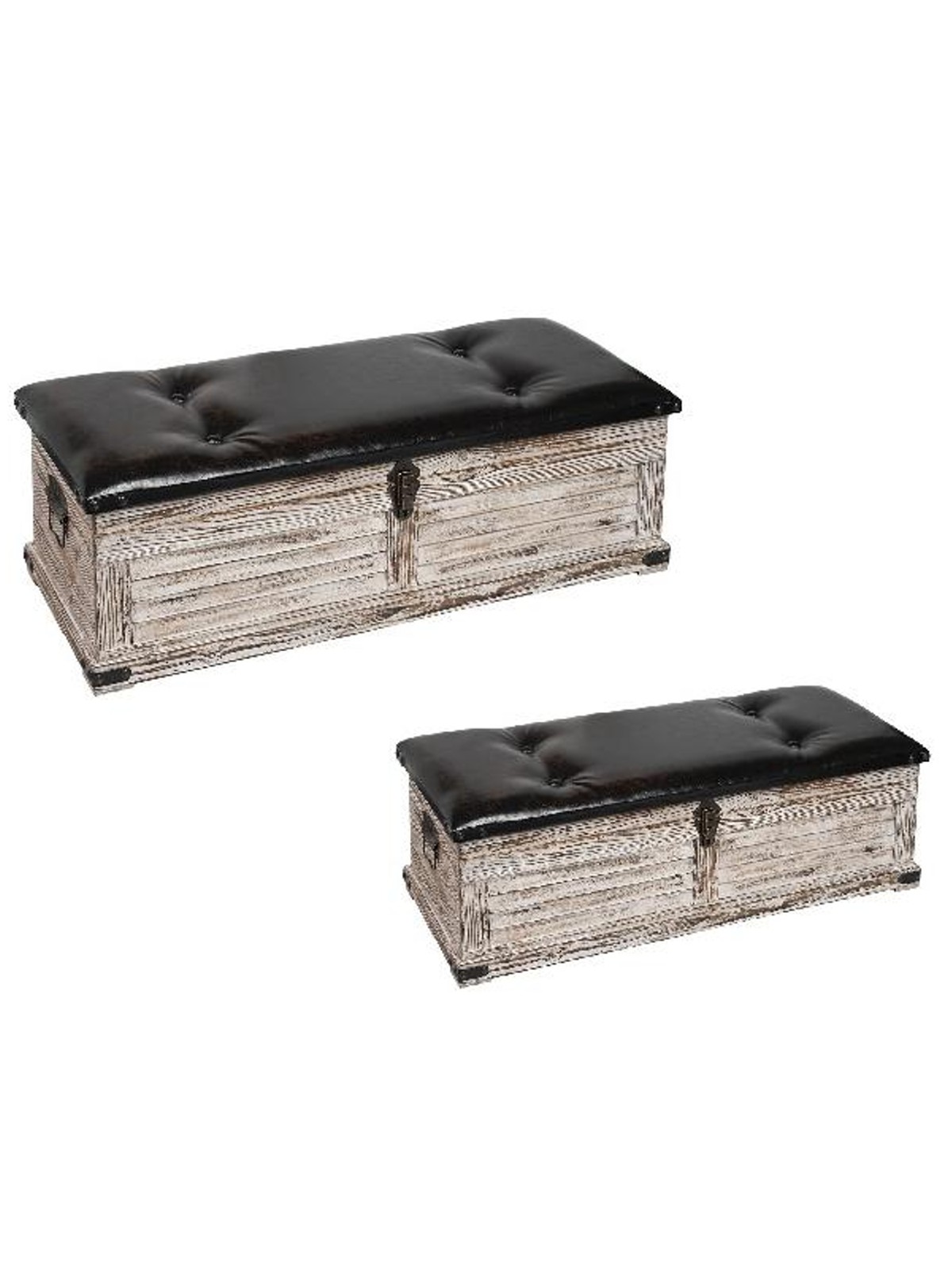 Wooden trunk with leatherette pillow